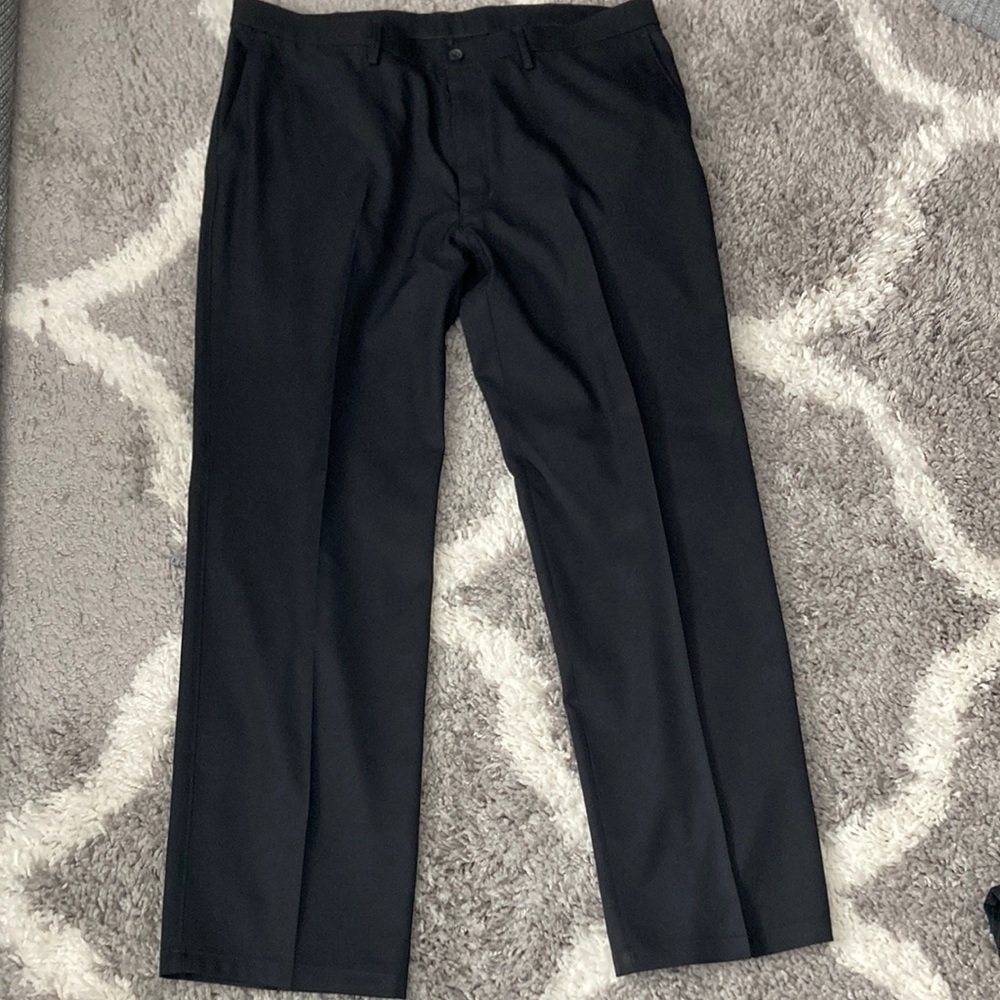 Men’s haggar dress pants